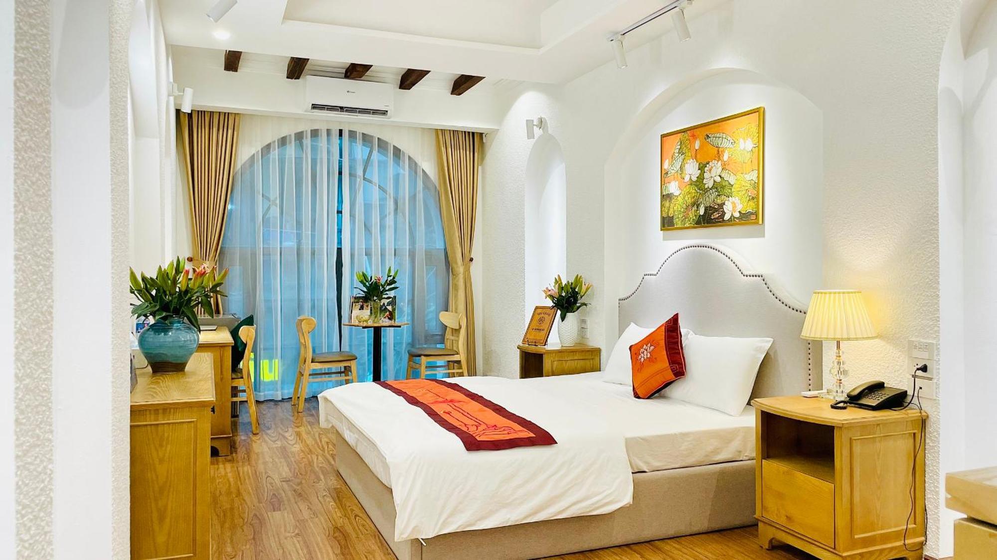 La Mandarina Hotel & Travel At 13 Hang Hanh Street - Hanoi — Photos 2